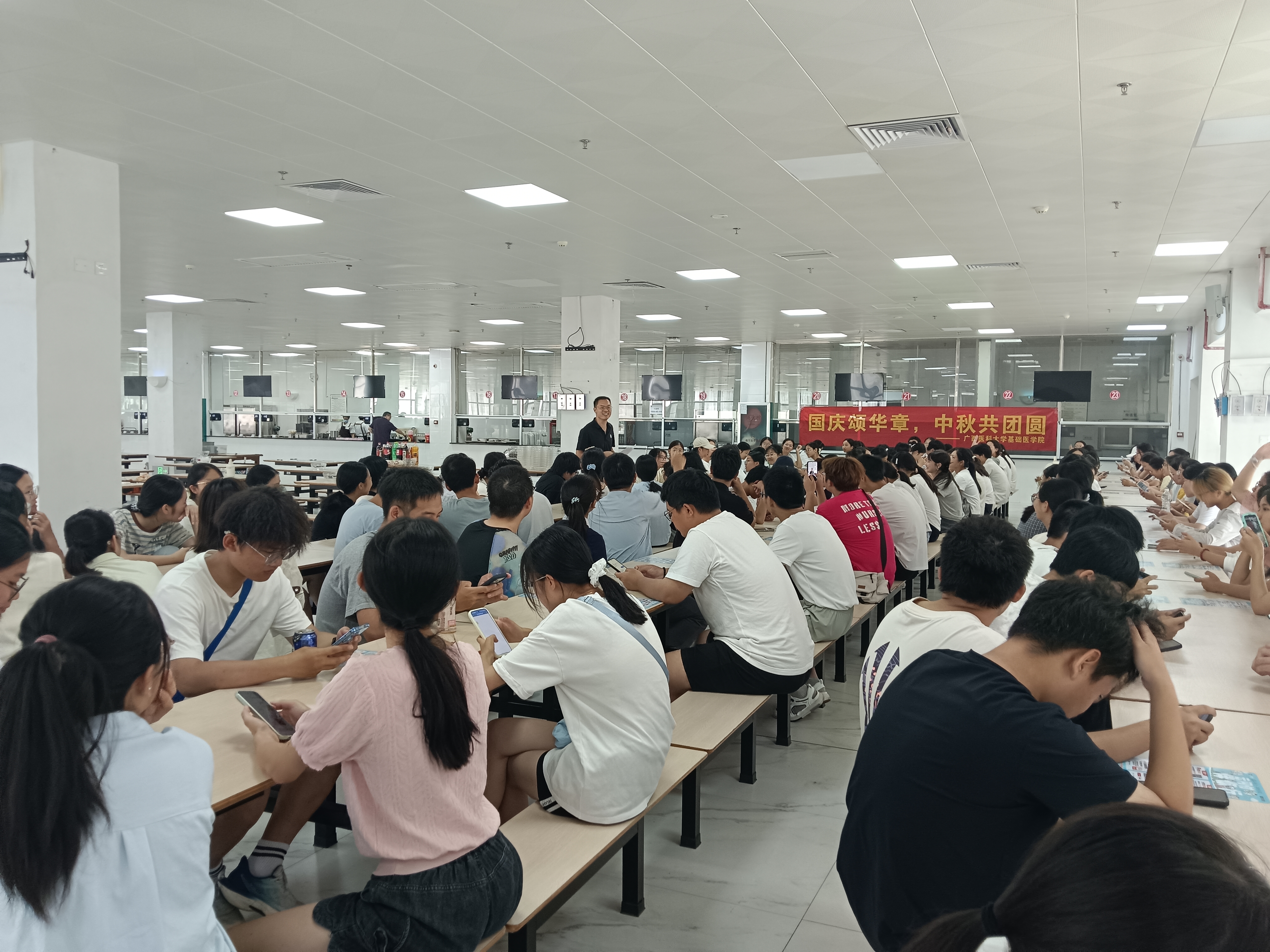图1.jpg